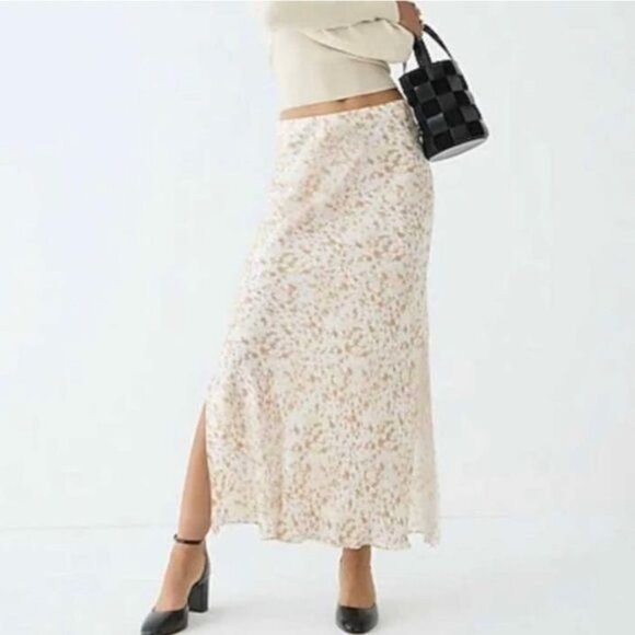 J.Crew Dresses & Skirts - NWT J.Crew Ivory & Tan Long Maxi Skirt